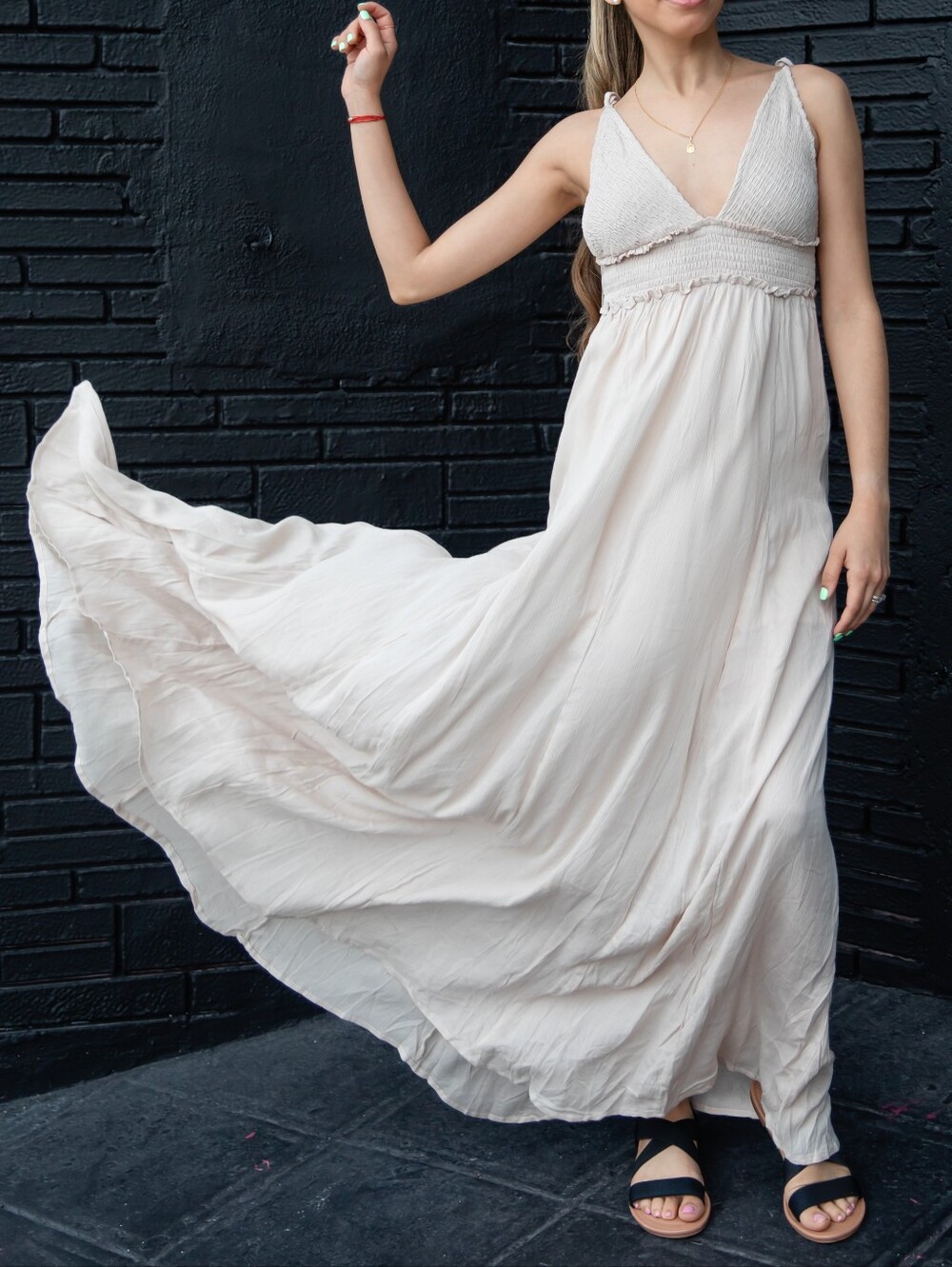 New w/o tags Petal Dew Beige Maxi Dress Size S